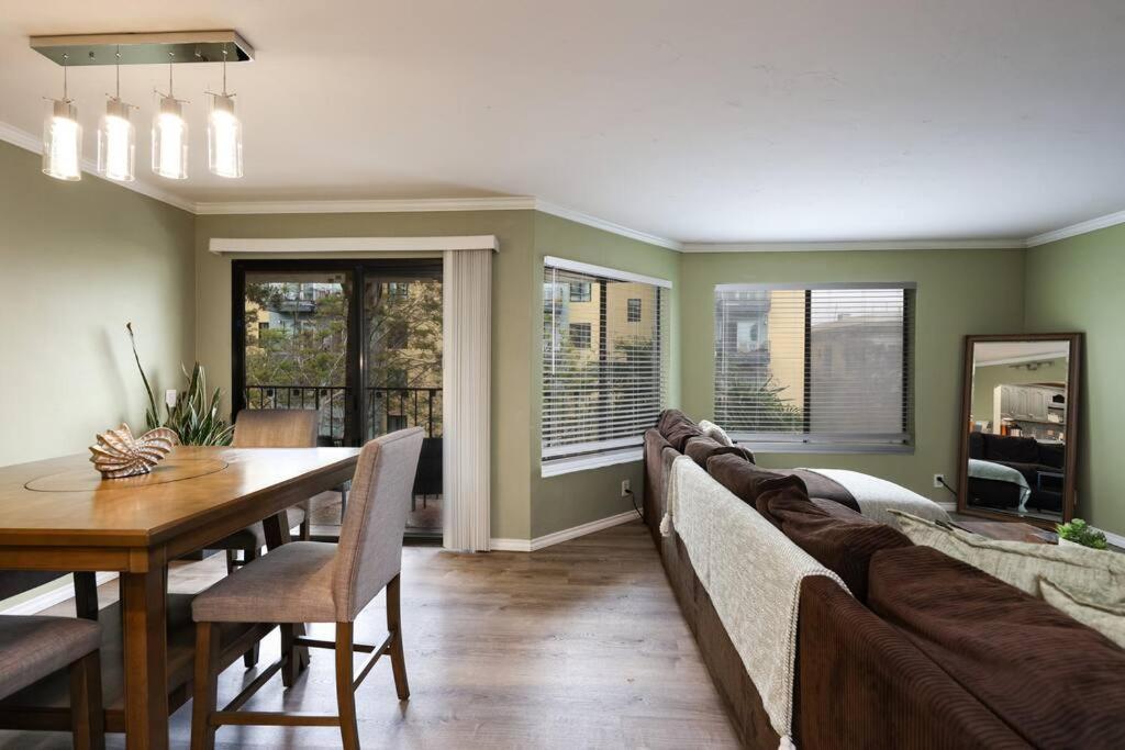 Chic Condo Steps From Petco Park Σαν Ντιέγκο Εξωτερικό φωτογραφία
