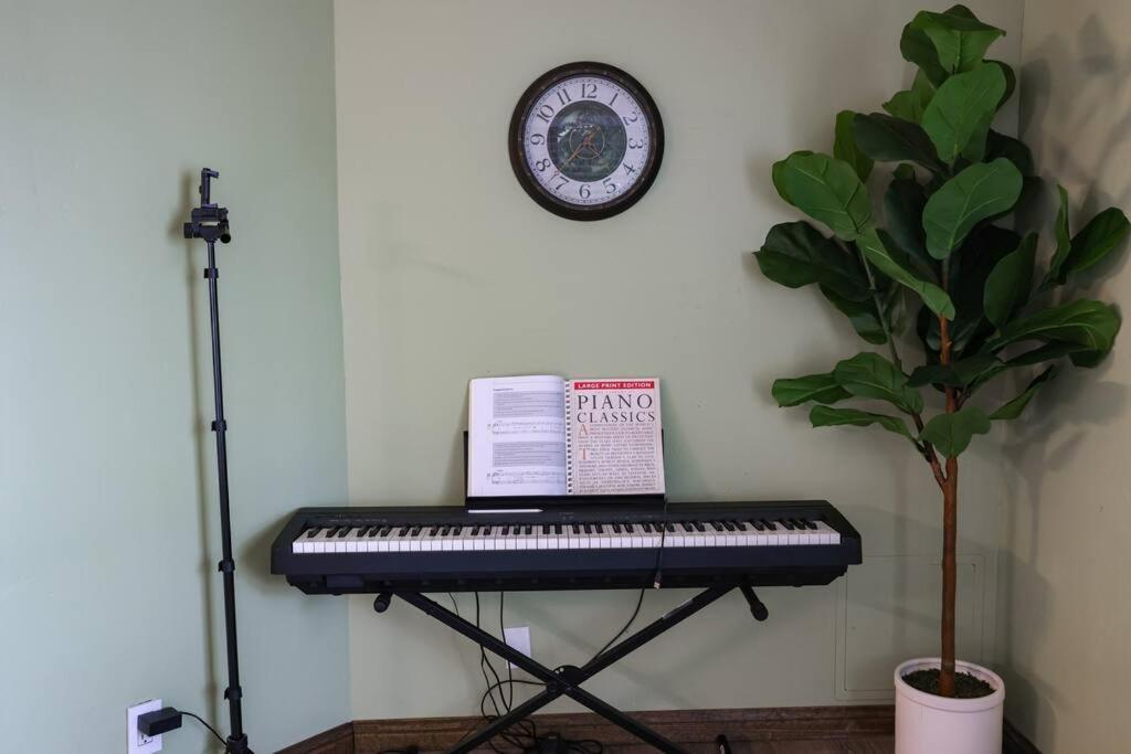 Chic Condo Steps From Petco Park Σαν Ντιέγκο Εξωτερικό φωτογραφία