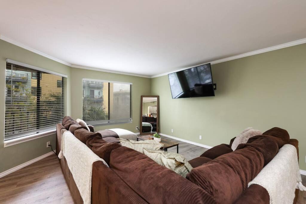 Chic Condo Steps From Petco Park Σαν Ντιέγκο Εξωτερικό φωτογραφία