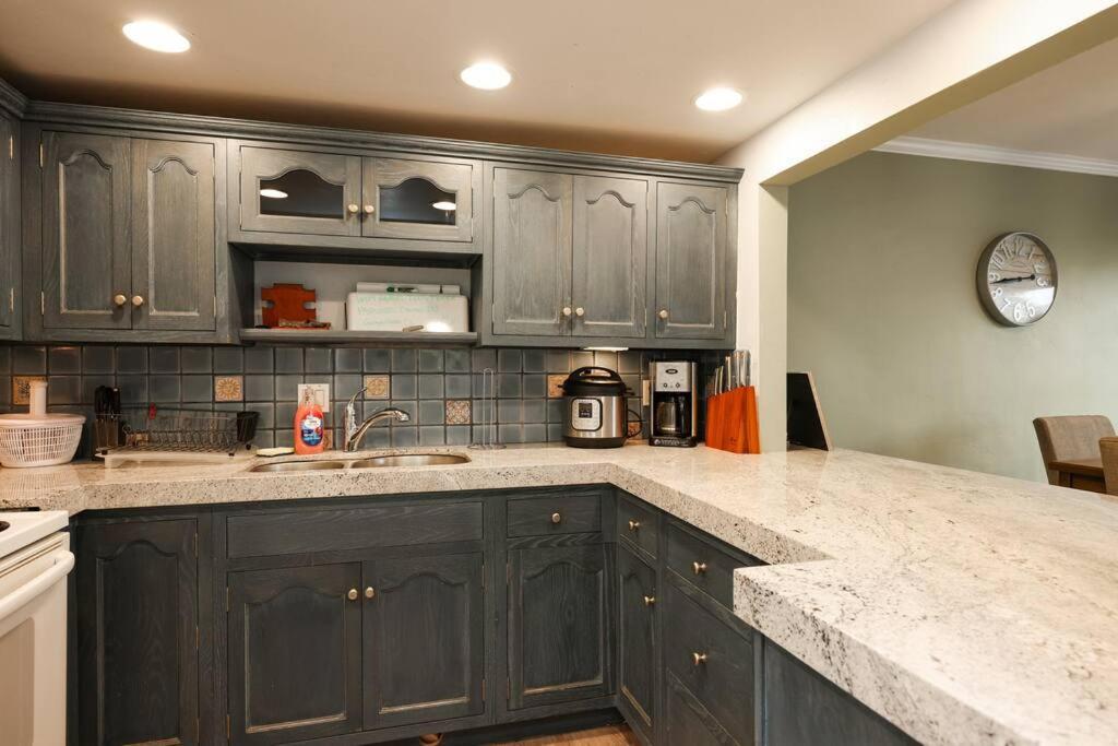 Chic Condo Steps From Petco Park Σαν Ντιέγκο Εξωτερικό φωτογραφία